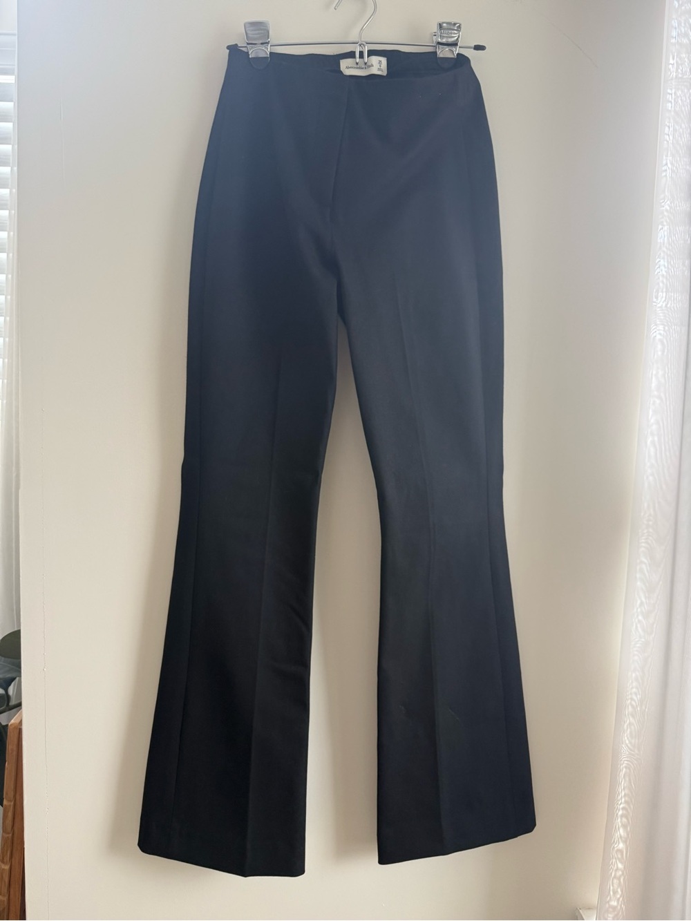 Abercrombie Curve Love Black Women's Tailored Flare Pants- W 25
